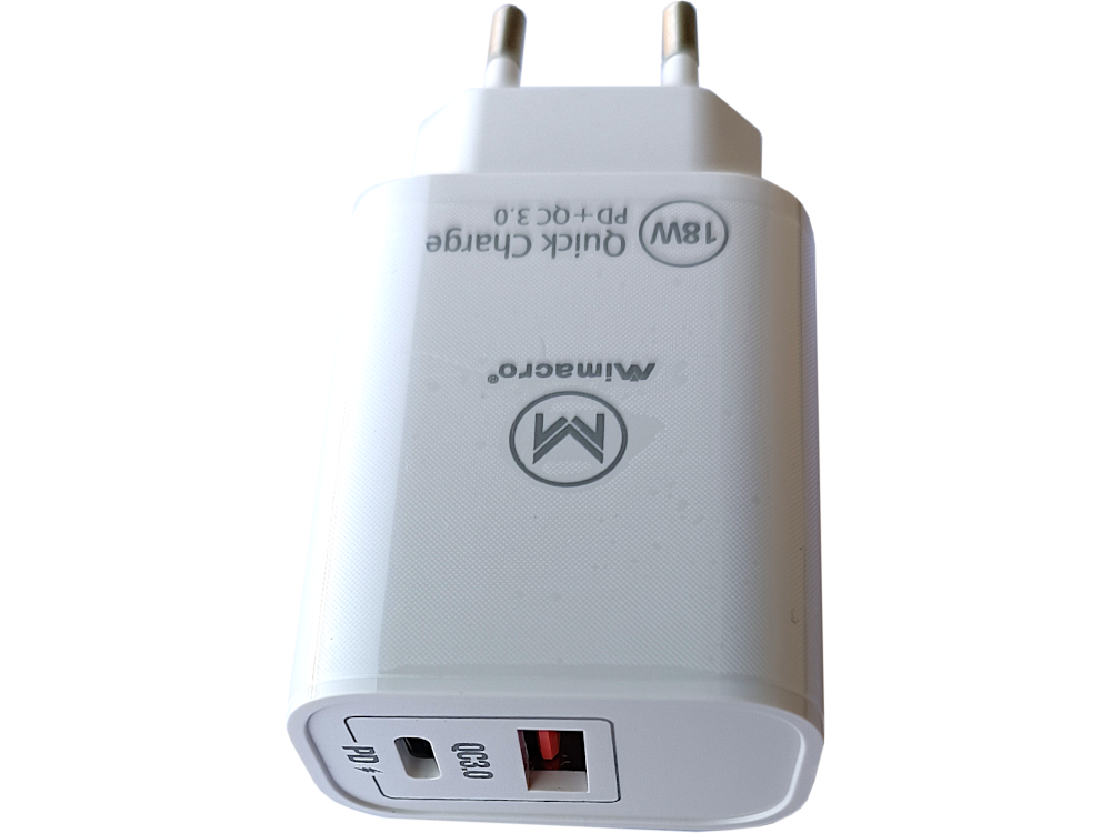 Alimentatore Super Flash Charger KIT 3.6A Type-C + USB - Connettori