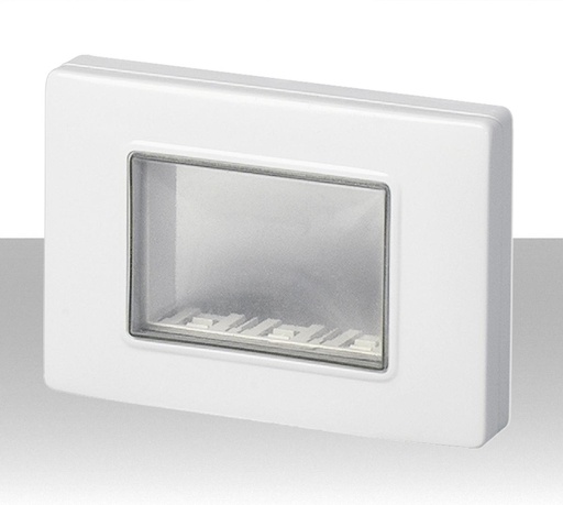 Coperchio stagno per 3 moduli vimar bianco IP55 per scatole da incasso Plana 14943.01